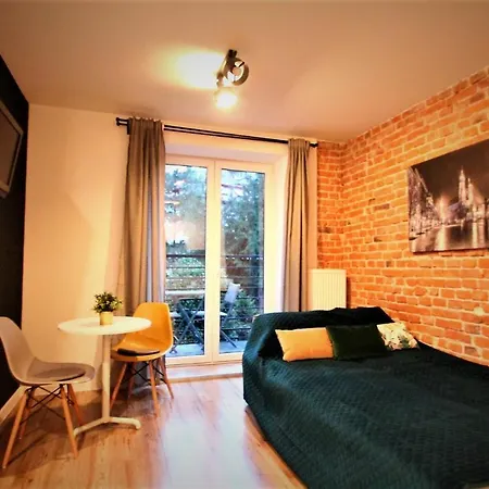 Apartament Wrocławska 30 *
